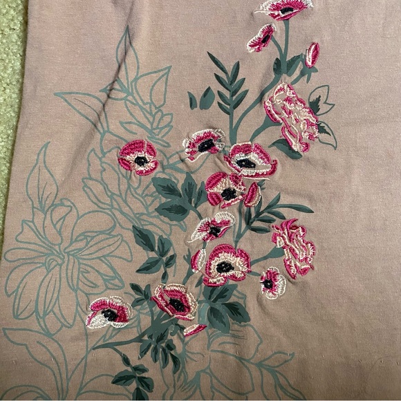 American sweetheart pink floral embroidery long sleeve tee - Picture 6 of 9